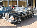 Mercedes-Benz 300 SEL Ön-Yan Görünüm