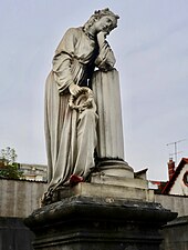 Sculpture sur la tombe Amoedo-Germain[Note 1].