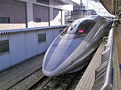500 series Shinkansen W1 train set at Tokyo Station 20080105.jpg