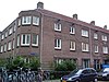 Bouwblok van 80 etagewoningen, gebouwd door Bouwvereeniging Rochdale, blok E fase 2