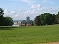 Blick vom Jenisch-Haus über die Elbe auf das ehemalige Gelände der Deutschen Werft in Finkenwerder. (2006)