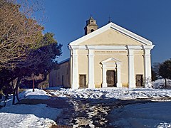 Façade antérieure de Santa-Maria Assunta.