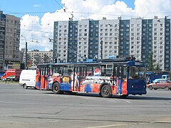 Saint Petersburg trolleybus 2760 2005-07 1122568828 Kosygina Prospekt ZiU-9.jpg