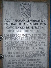 Tumba de Leonor de la Vega, en la Iglesia de la Asunción