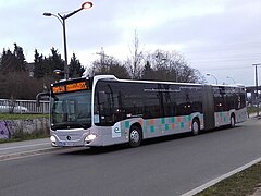 Mercedes Citaro articulé à la gare routière de Massy - Palaiseau.