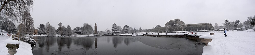 Panorama Kewskih vrtova zimi