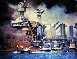 Un canot à moteur porte secours aux marins de l'USS West Virginia en feu, cuirassé de la marine de guerre américaine torpillé durant l'attaque sur Pearl Harbor. (définition réelle 740 × 578)