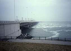 Oosterscheldekering dec 1987 2.jpg