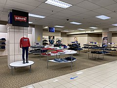 Sears Coral Gables (Miami, Florida) still open 19 March 2022 - 04.jpg