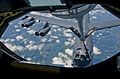 KC-135 «Стратотанкер» здійснює дозаправлення у повітрі B-52. 2016