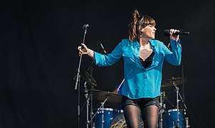 Beth Hart performing at Odderøya Live 2013.jpg