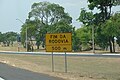 Placa rodoviária indicando final da rodovia a 500 m, na altura do km 0 sentido norte/leste no município de Ribeirão Preto