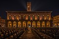 Palazzo del Podestà by night.