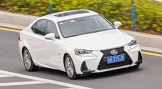 LEXUS IS 300 F SPORT (XE30) China (4).jpg