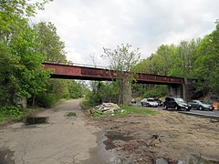 Newton Lower Falls Branch bridge over Route 128 ramp, May 2012.JPG