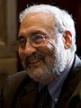 Joseph Stiglitz, economista-chefe do Banco Mundial (1997-2000) e vencedor do Prémio Nobel de Economia (2001)