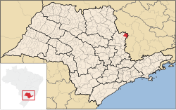 Localização de Caconde em São Paulo