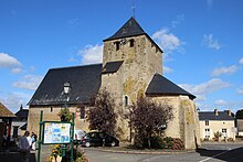 Église Saint-Jean-Baptiste de Courtillers (2) - Wiki takes Sablé et environs.jpg