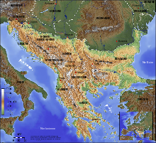 Les Balkans. Leur limite au nord est fixée par les fleuves Danube-Save-Kupa, excluant de facto la Slavonie croate et la Voïvodine serbe des Balkans.