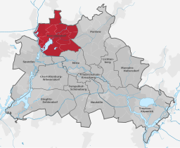 Karta över Berlins stadsdelsområden med Reinickendorf röd markerad.