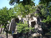 Vestiges du nymphée avec une grande abside.