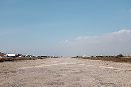 Espinho airport runway 2.jpg