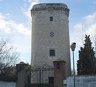 Éboli Tower, Pinto