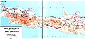 Kartta liittoutuneiden puolustuslinjoista (sinisellä) ja japanilaisten liikkumisesta (punaisella) Jaavalla vuonna 1942.