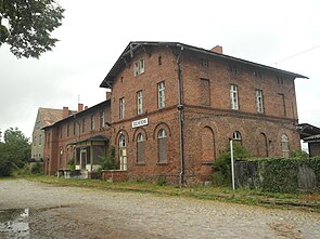 altes Empfangsgebäude, Straßenseite