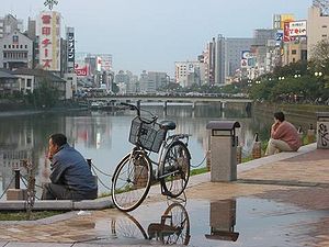 Langs de rivier Nakagawa