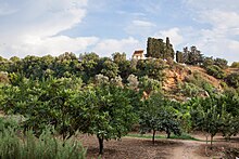 Il Giardino della Kolymbethra nella Valle dei Templi di Agrigento