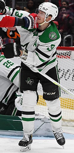 John Klingberg v dresu Dallas Stars (2022)