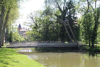 Pont pour piétons.