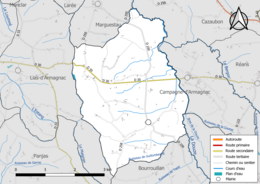 Carte en couleur présentant le réseau hydrographique de la commune