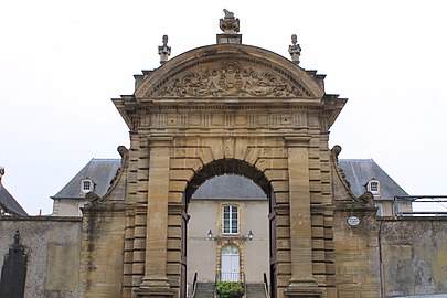 Hôtel du Doyen, utilisé comme palais épiscopal durant le Concordat.