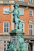 Niels Juel statue Copenhagen Denmark.jpg