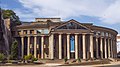 Palacio de la Ópera (mit Wasserfall links)