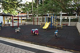 Siu Shan Court Playground (2).jpg