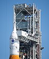 Toppen av raketten med Orion og nødevakueringssystemet (LAS) fotografert 18. august 2022