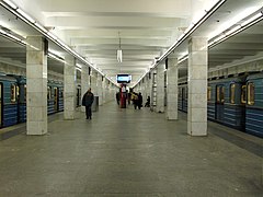 Зал станции. 15 ноября 2010.