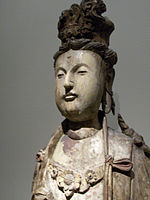 Bodhisattva en madera (dinastía Song, 960–1279).