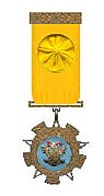 Medalla de Oficial de la Orden del Águila Azteca