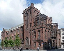 La biblioteca John Rylands (1890-1899), en Mánchester, obra de Basil Champneys