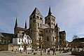 Deutsch: Trier, Dom mit Fahnenschmuck anläßlich der Heilig Rock Tage English: Germany, Trier, cathedral