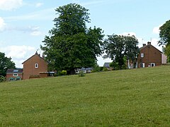 Barker Hill housing, Lowdham - geograph.org.uk - 6508426.jpg