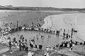 Whitmore Bay tidal pool (4785856a).jpg