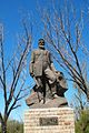 Monument a L.I. Lutuhin, fundador de la ciutat