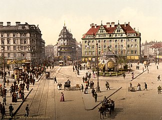Karlsplatz ("Stachus") on a postcard dating from late 19th century