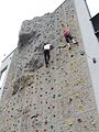 Kletterwand an einem Gebäude der Turngemeinde Bornheim