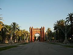 Barcelona Arc de Triomf.jpg